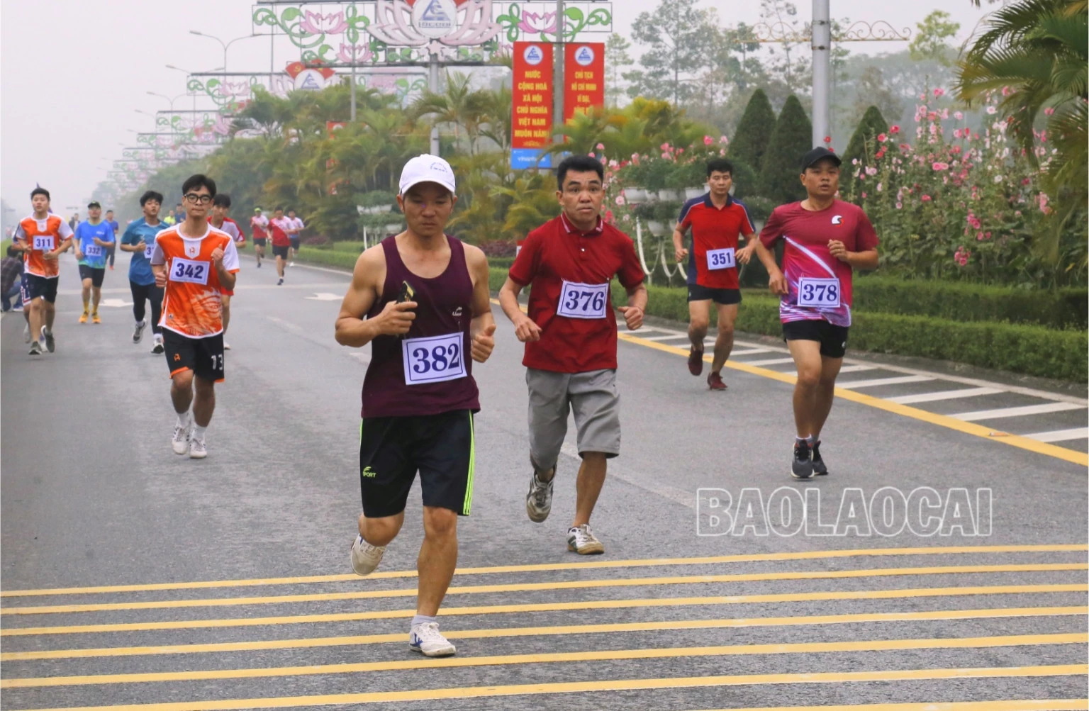 Hơn 1.200 vận động viên tham gia Ngày chạy Olympic vì sức khỏe toàn dân ảnh 8