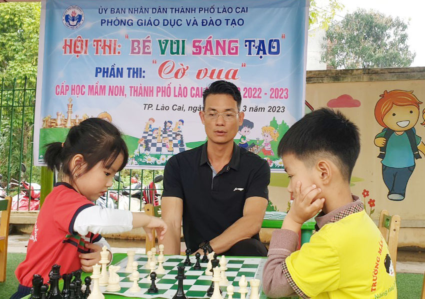 Phần thi cờ vua.