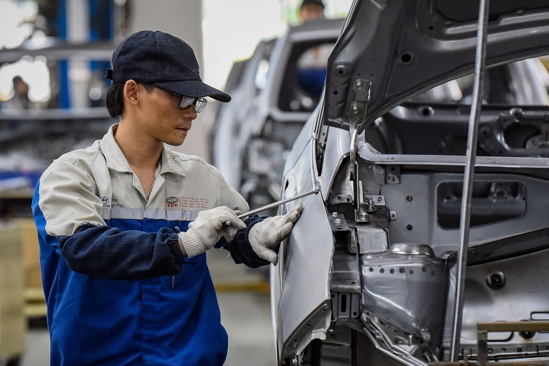 Đồng loạt đề xuất giảm 50% phí trước bạ với ôtô trong nước để kích cầu ảnh 1