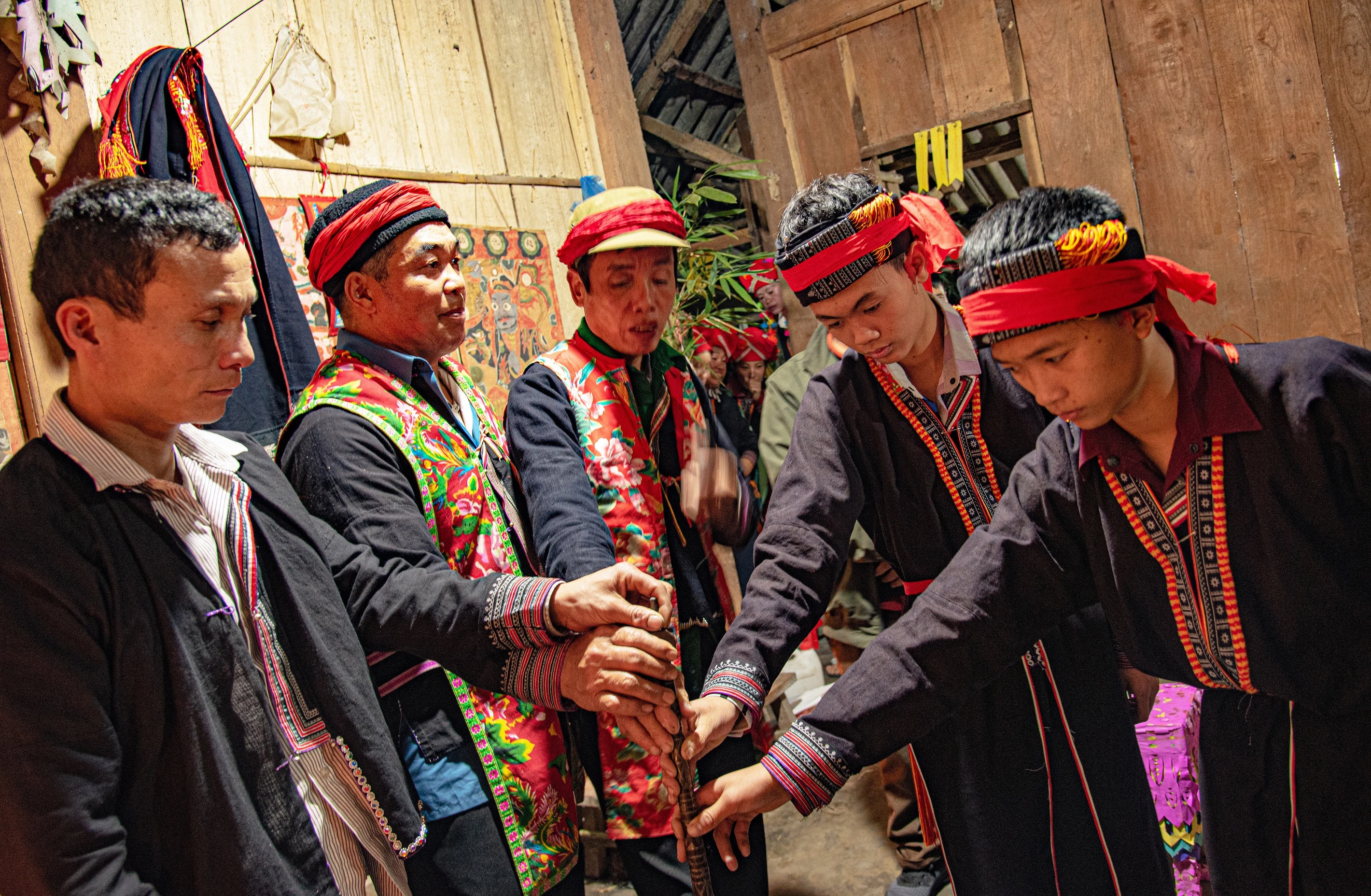 Đặc sắc lễ cấp sắc của đồng bào Dao đỏ ảnh 7