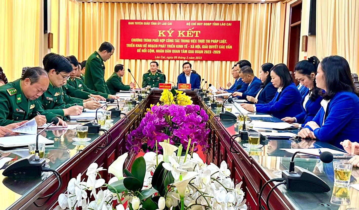 Quang cảnh buổi lễ.