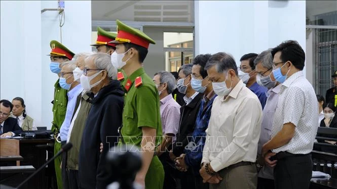 Các bị cáo tại phiên tòa.