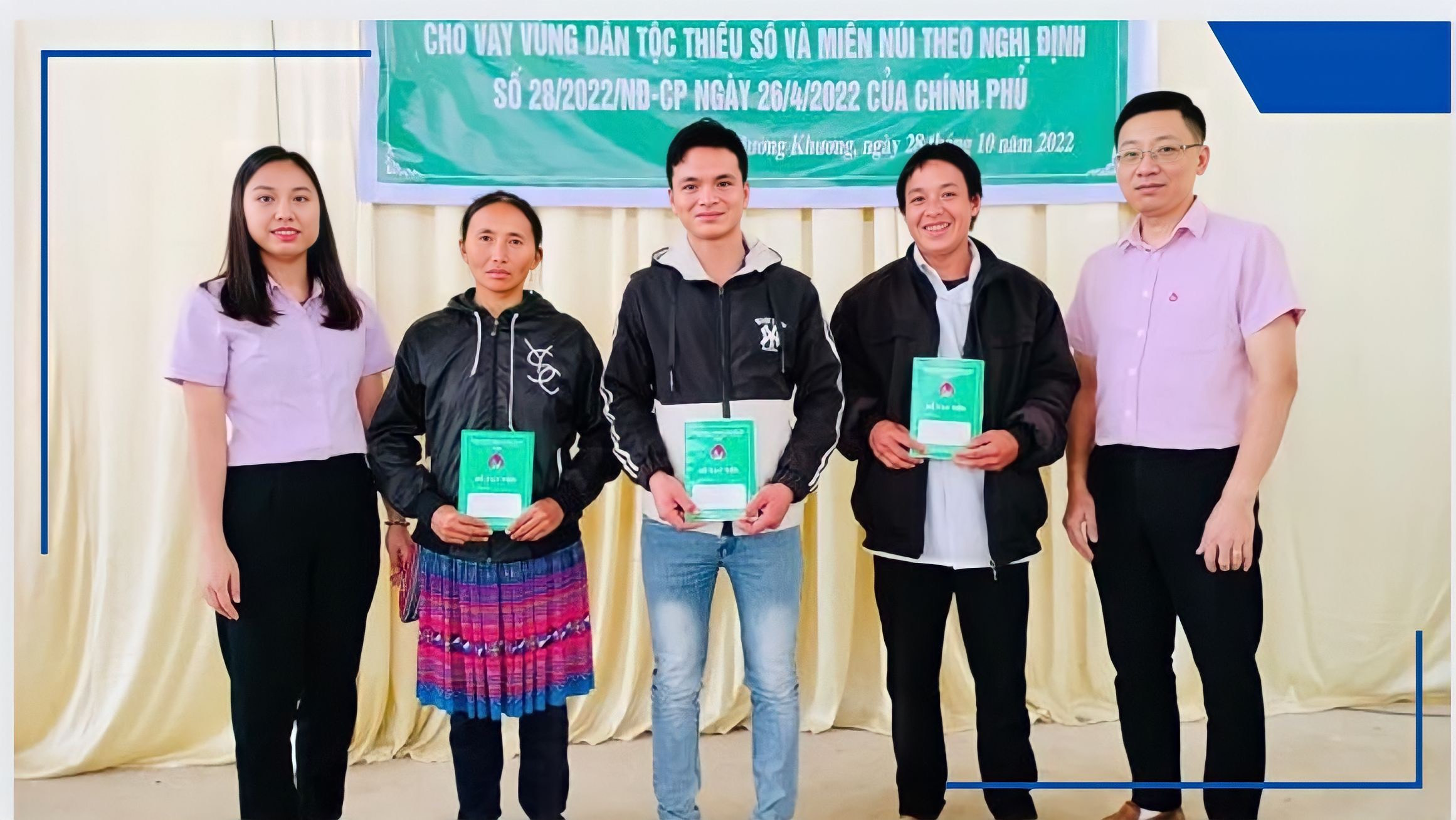 Niềm vui của những hộ dân được vay vốn theo Nghị định 28 tại huyện Mường Khương.