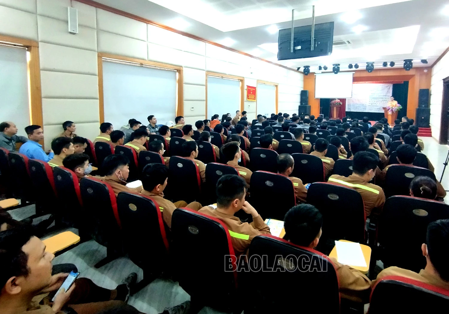 Quang cảnh buổi tuyên truyền.