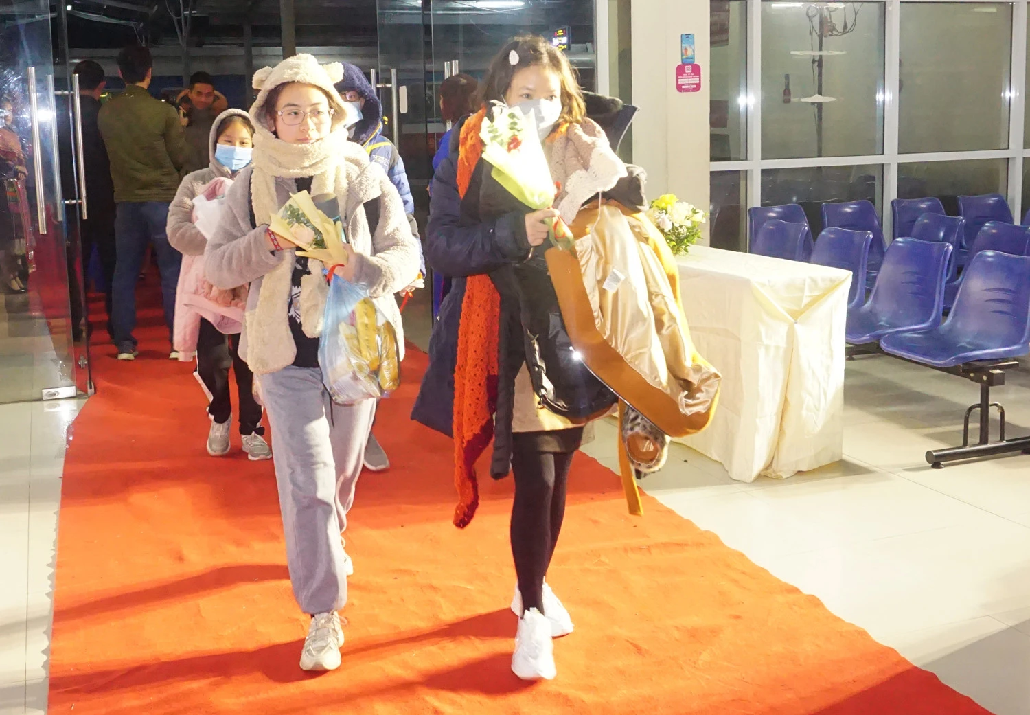 Lào Cai đón khoảng 123 nghìn lượt khách du lịch trong kỳ nghỉ tết Dương lịch 2023 ảnh 1