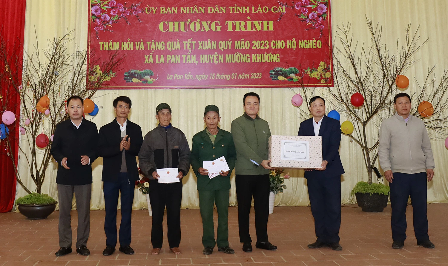 Chủ tịch UBND tỉnh Trịnh Xuân Trường thăm, chúc Tết xã La Pan Tẩn, Tả Thàng (Mường Khương) ảnh 6