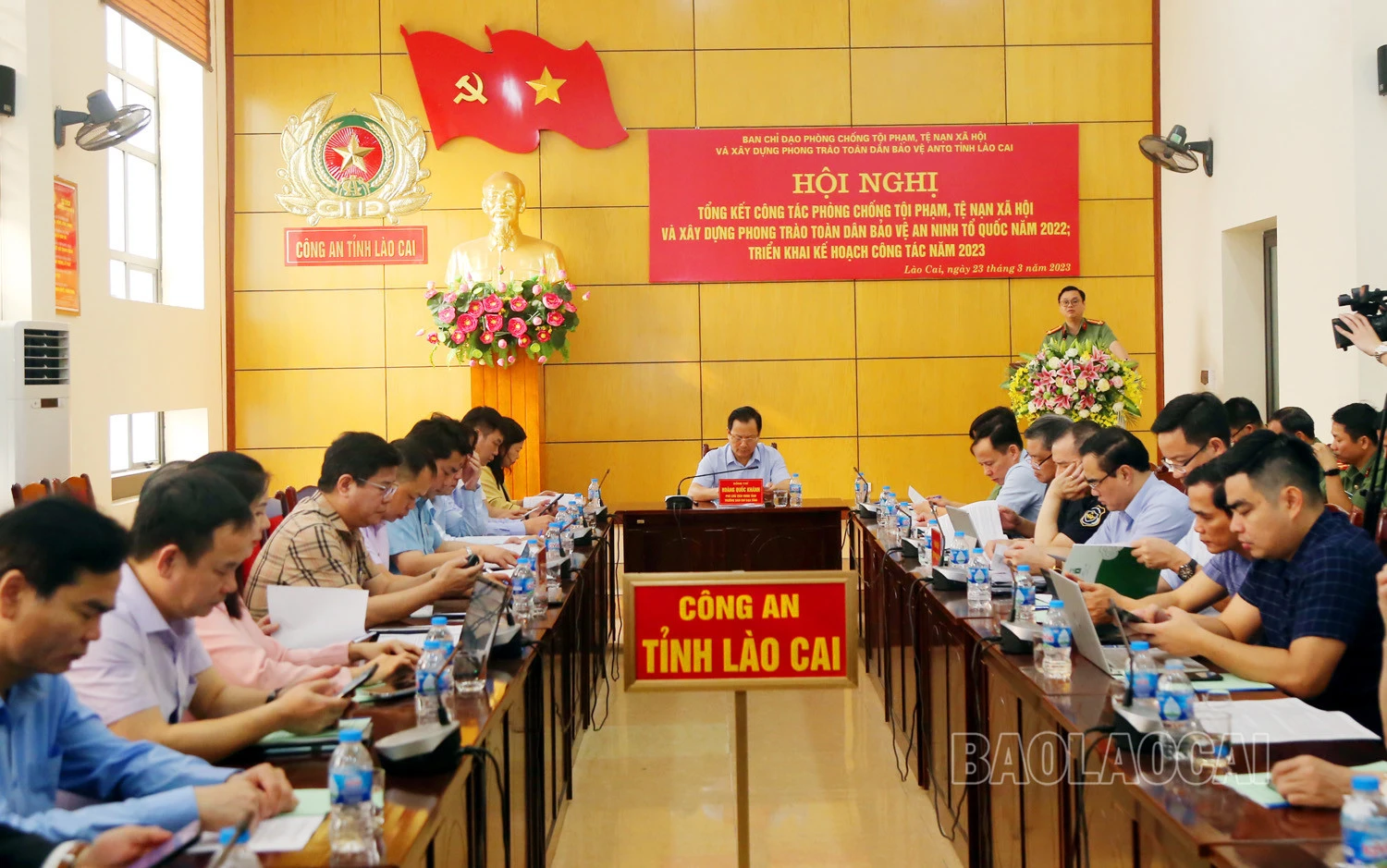 Quang cảnh hội nghị.