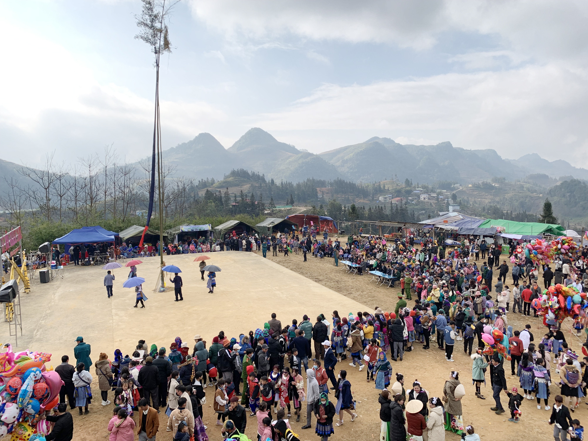 Pha Long mở hội xuân ảnh 1