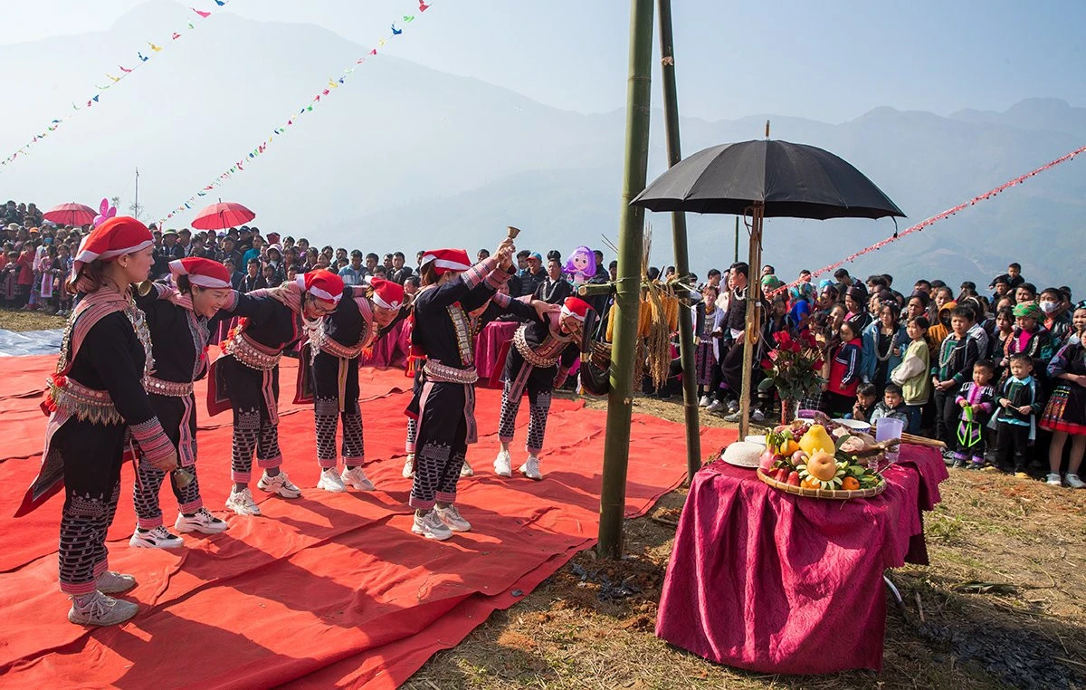 Ngày hội văn hóa bản Mông hấp dẫn người dân và du khách ảnh 5