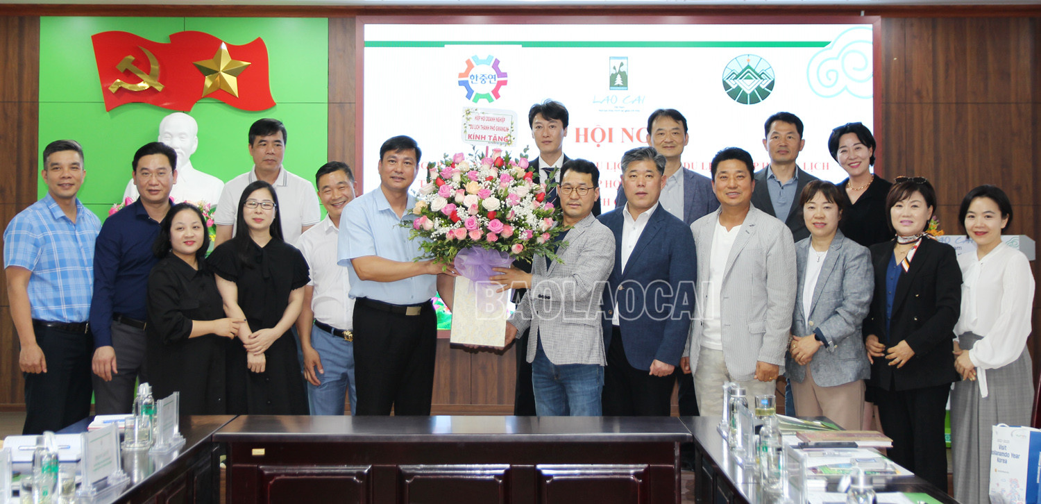 Tăng cường hợp tác du lịch giữa Lào Cai và Gwangju (Hàn Quốc) ảnh 1 Tăng cường hợp tác du lịch giữa Lào Cai và Gwangju (Hàn Quốc) ảnh 1