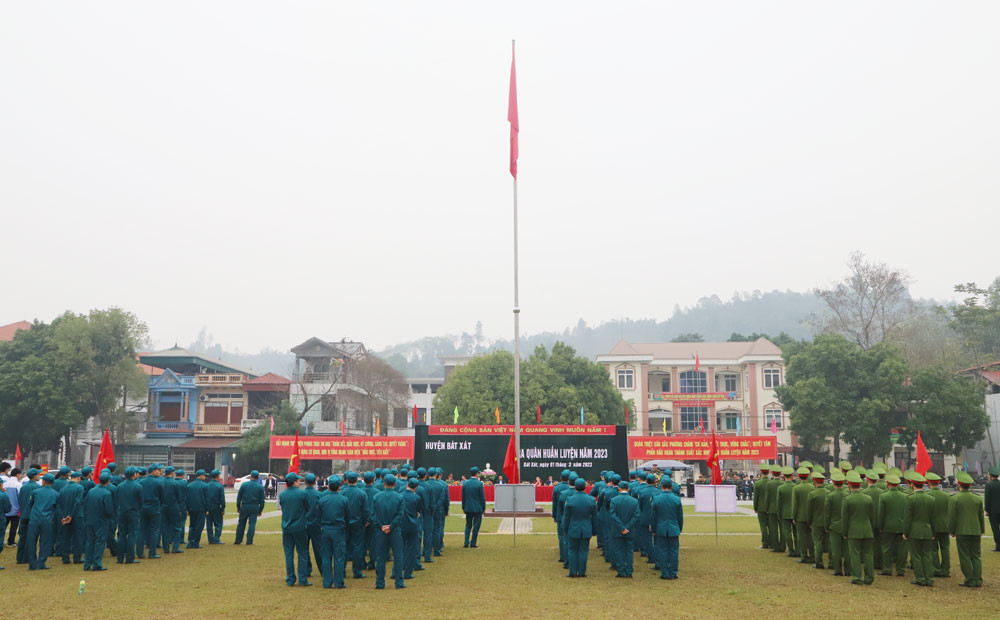 Nhiều địa phương đồng loạt tổ chức Lễ ra quân quân huấn luyện năm 2023 ảnh 3