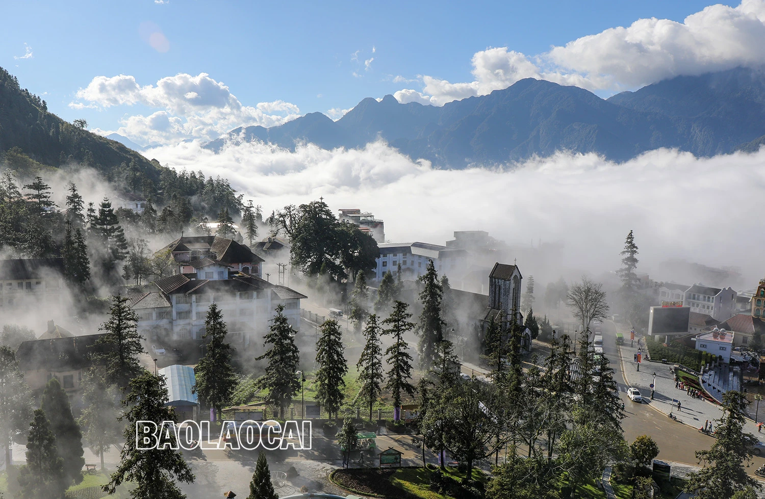 Huyền ảo Sa Pa dưới làn mây trắng ảnh 3