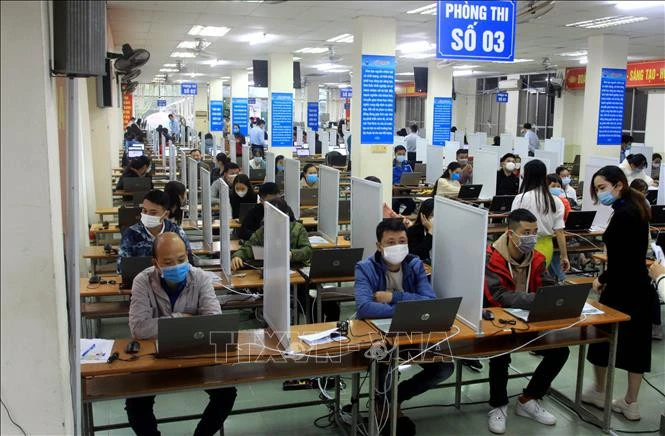 Thi tuyển công chức tại tỉnh Thái Bình.