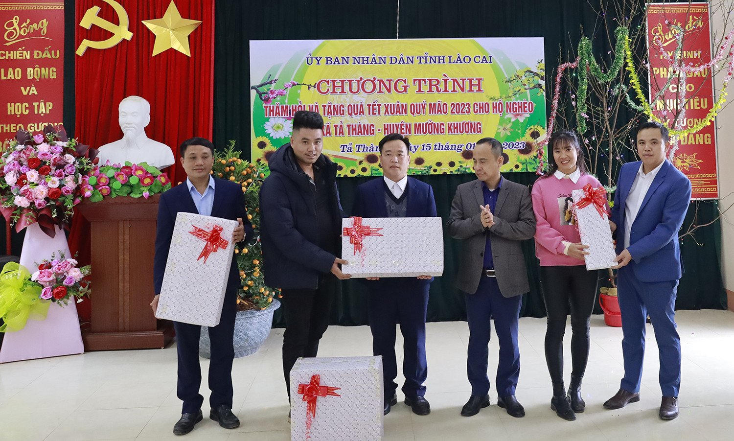 Chủ tịch UBND tỉnh Trịnh Xuân Trường thăm, chúc Tết xã La Pan Tẩn, Tả Thàng (Mường Khương) ảnh 12