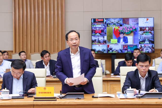 Tiếp tục tháo gỡ khó khăn, vướng mắc, thúc đẩy các dự án trọng điểm ngành giao thông vận tải ảnh 3 Tiếp tục tháo gỡ khó khăn, vướng mắc, thúc đẩy các dự án trọng điểm ngành giao thông vận tải ảnh 3