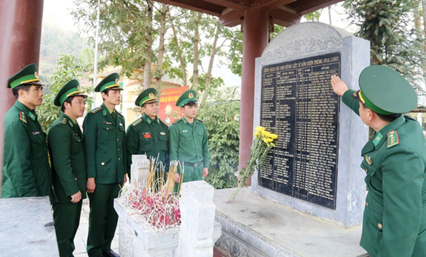 Tháng 2 trên đất Pha Long ảnh 1