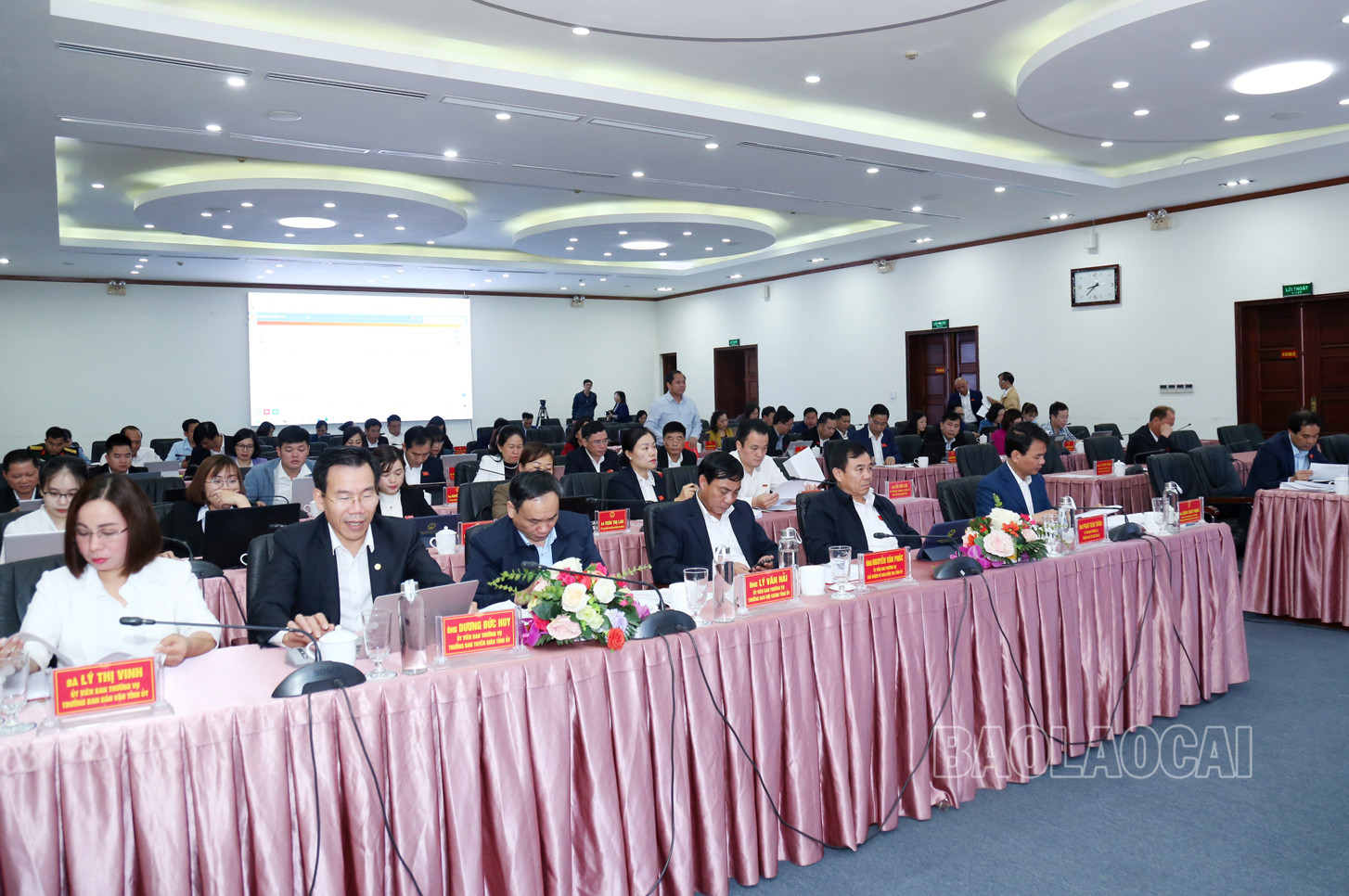 Các đại biểu tại phiên bế mạc Kỳ họp thứ 11.