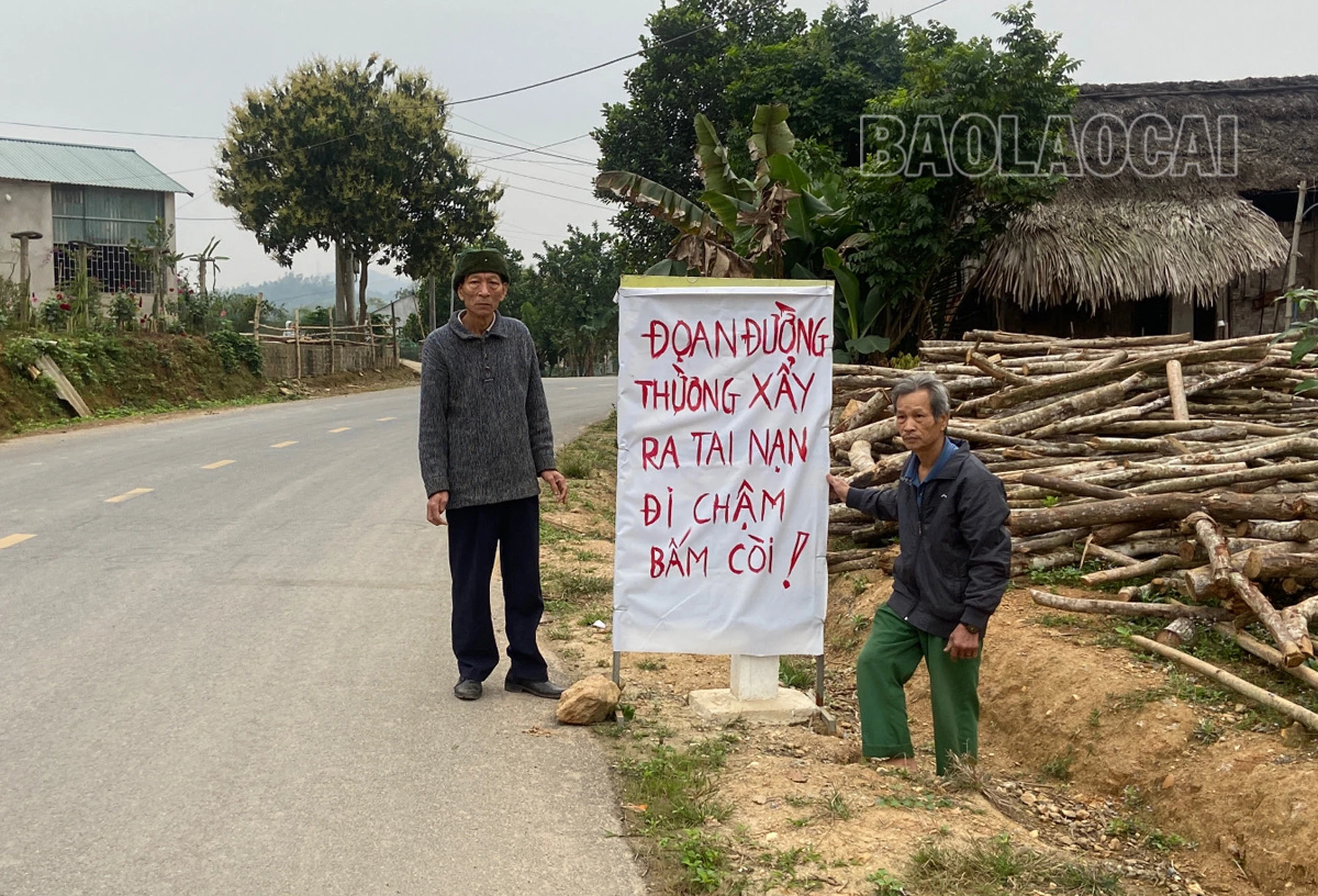 Nguy cơ mất an toàn giao thông trên đường kết nối ga Phố Mới - ga Bảo Hà (Lào Cai) - huyện Văn Yên (Yên Bái) ảnh 4