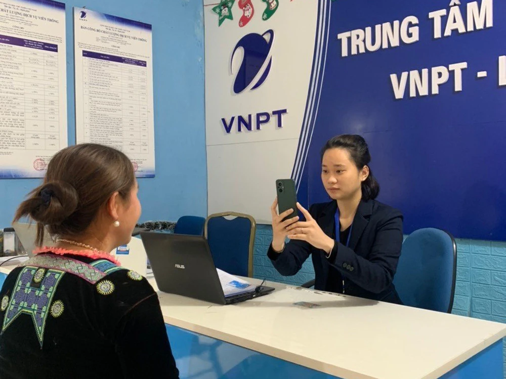 Lào Cai: Gần 1.000 thuê bao di động Vinaphone bị khóa một chiều từ hôm nay ảnh 1