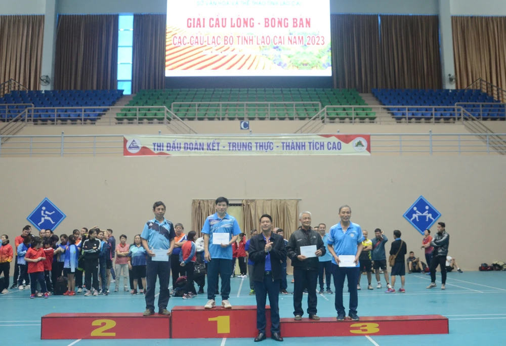 Bế mạc Giải cầu lông, bóng bàn các câu lạc bộ tỉnh Lào Cai năm 2023 ảnh 4