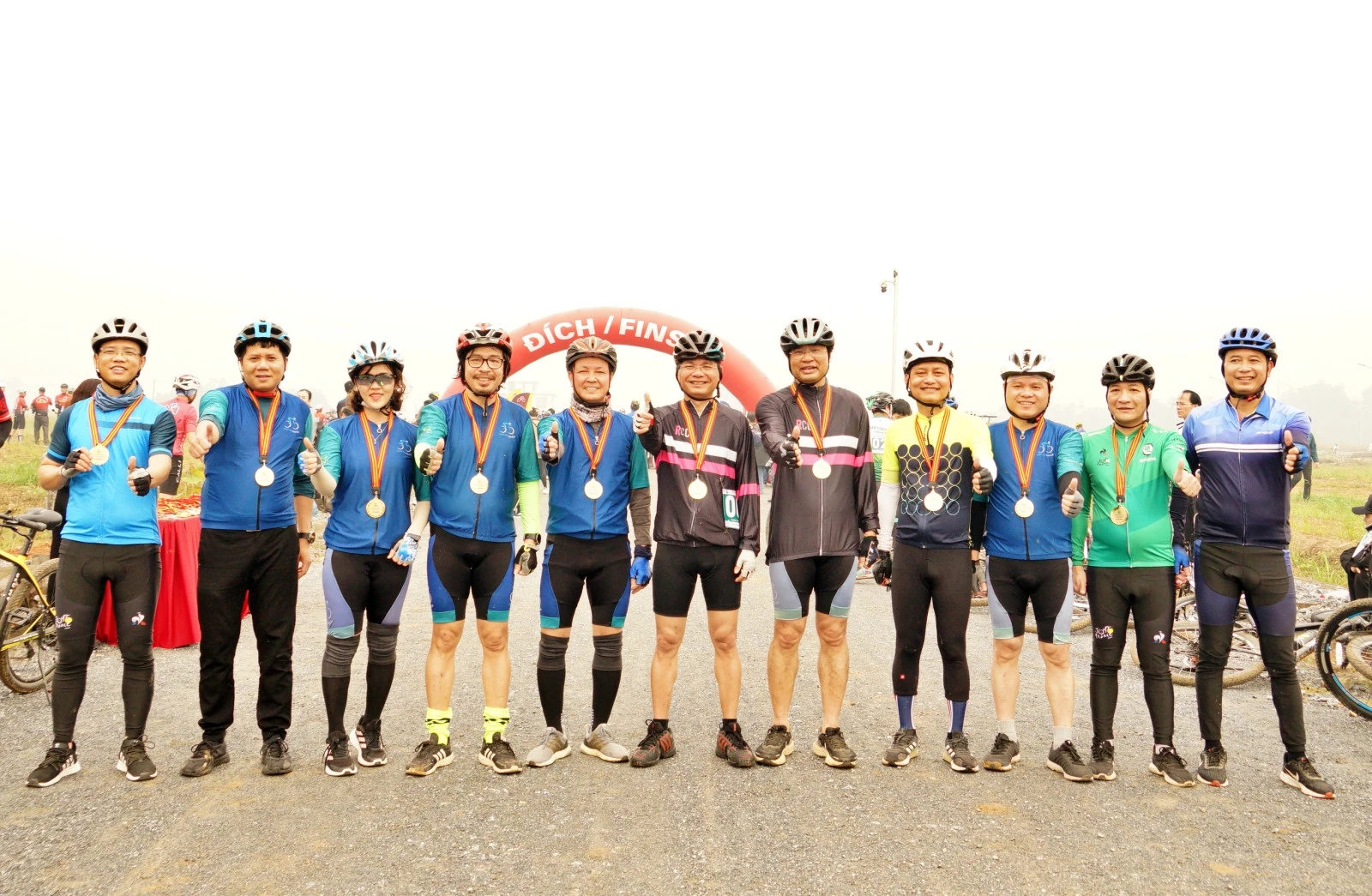 Hấp dẫn Giải Đua xe đạp mở rộng Cup đền Thượng thành phố Lào Cai lần thứ IX năm 2023 ảnh 4