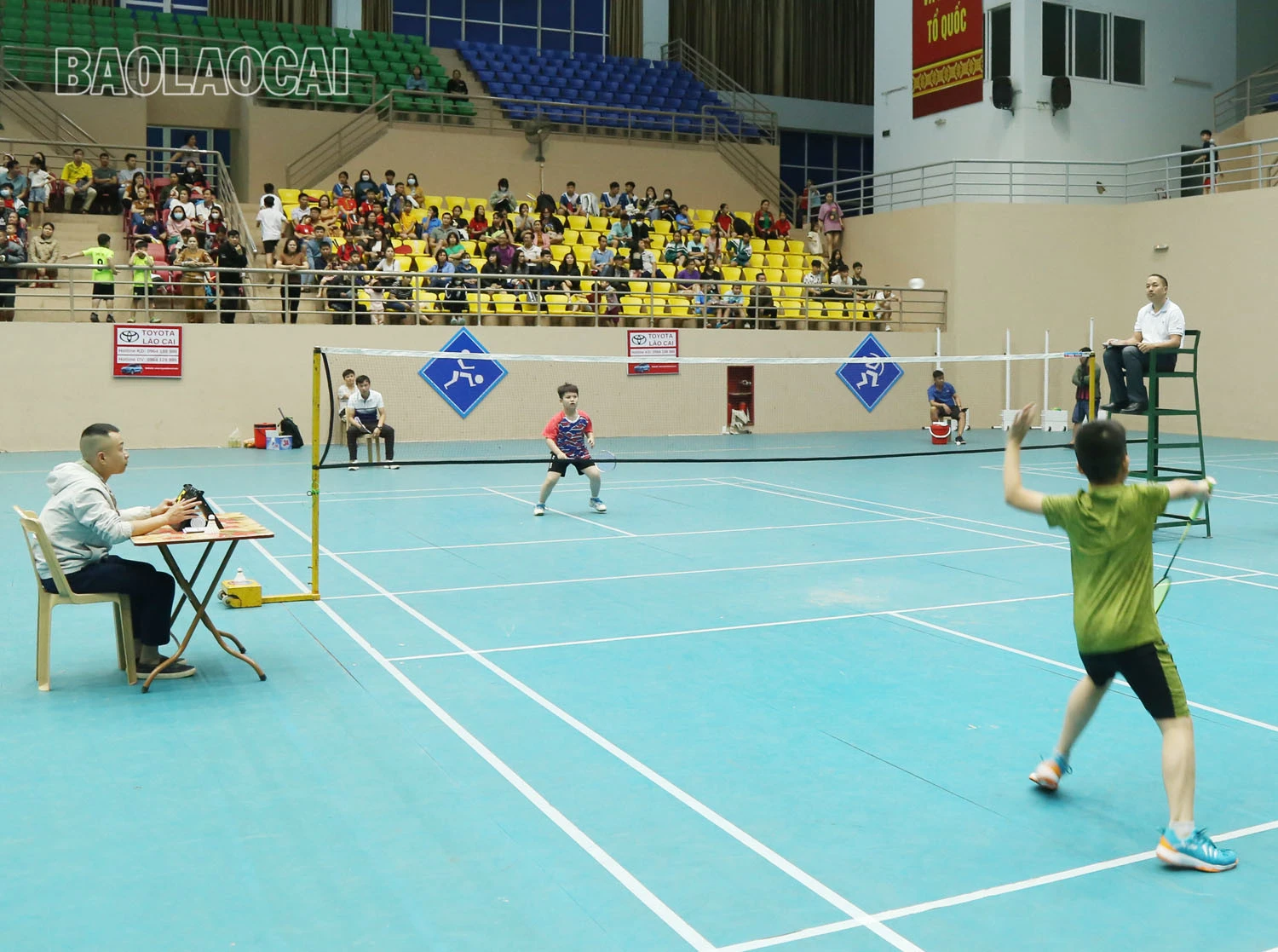 Hơn 400 vận động viên tham gia Giải cầu lông - bóng bàn trẻ, thiếu niên, nhi đồng tỉnh năm 2023 ảnh 3