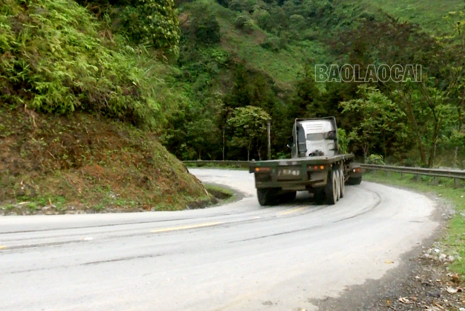 Quan tâm xử lý điểm có nguy cơ mất an toàn giao thông ảnh 3