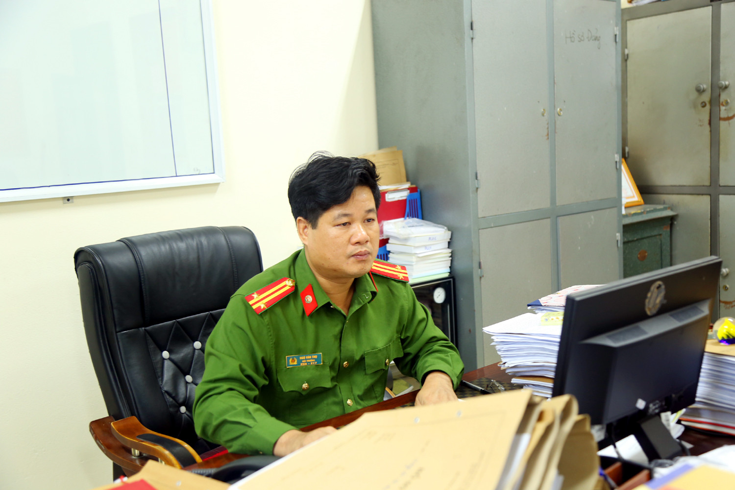 Lặng thầm qua những mùa xuân ảnh 1