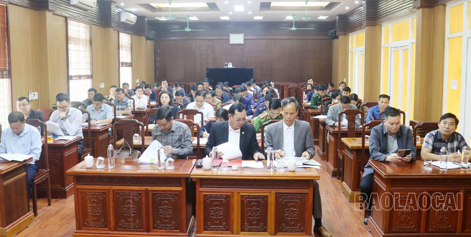 Bát Xát giao ban công tác nội chính và phòng, chống tham nhũng quý I ảnh 1