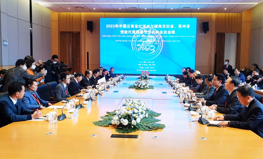 Tỉnh Lào Cai và Lai Châu hội đàm, chúc tết châu Hồng Hà, tỉnh Vân Nam, Trung Quốc ảnh 1
