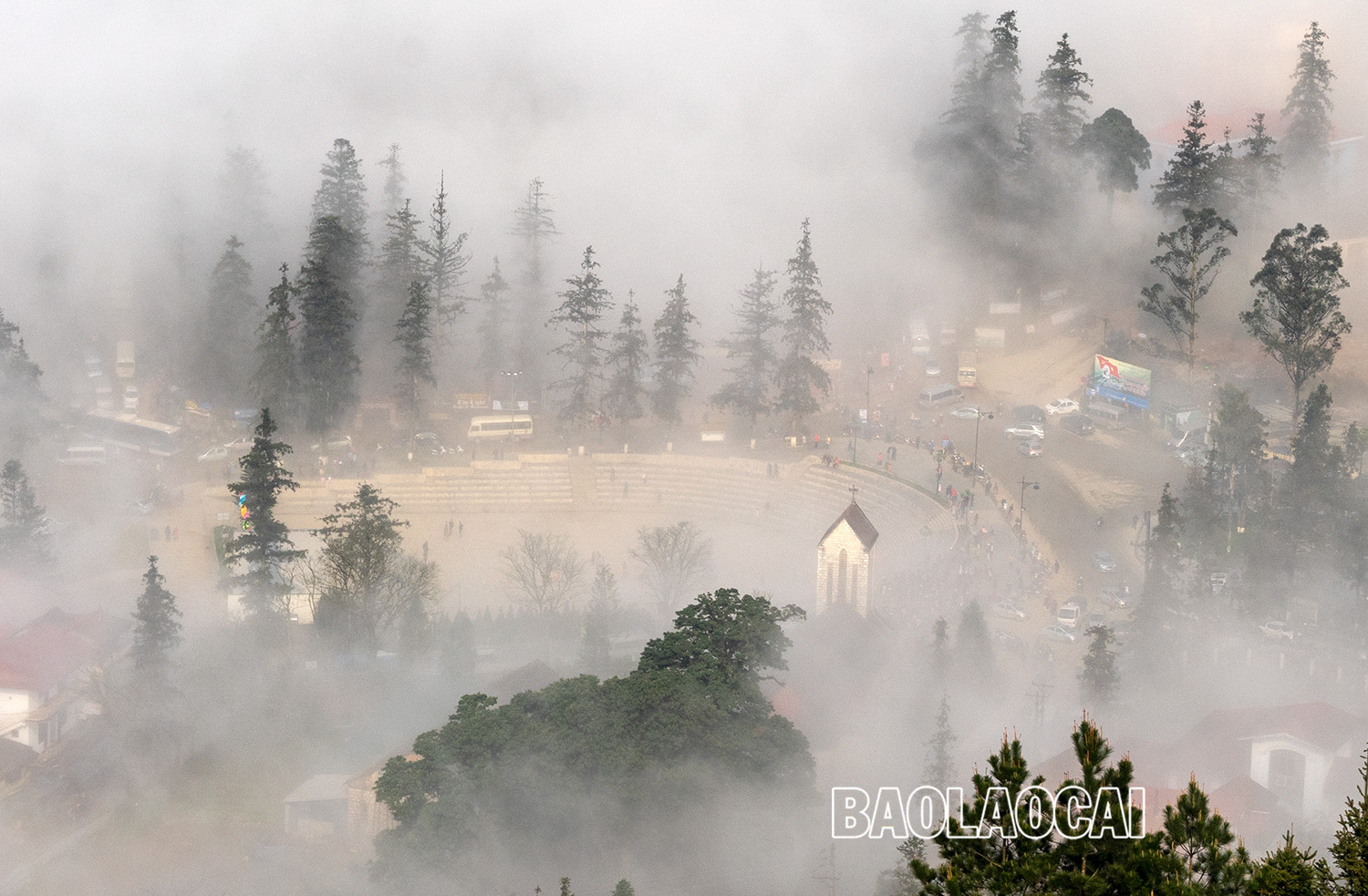 Huyền ảo Sa Pa dưới làn mây trắng ảnh 7 Huyền ảo Sa Pa dưới làn mây trắng ảnh 7