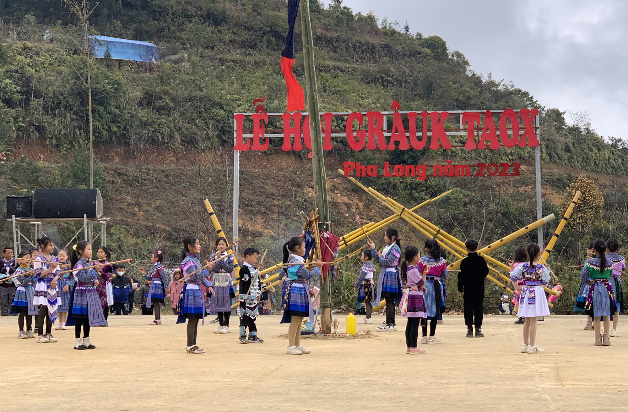 Pha Long mở hội xuân ảnh 6