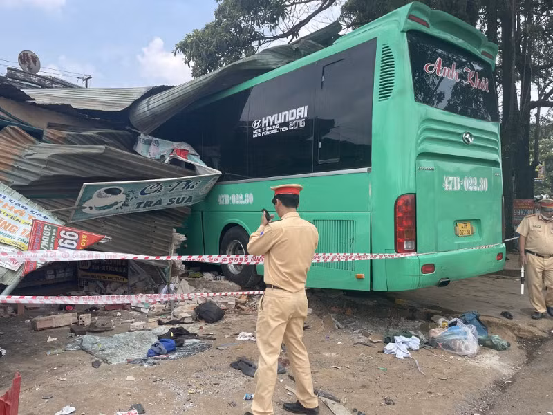 Hiện trường vụ tai nạn. Hiện trường vụ tai nạn.