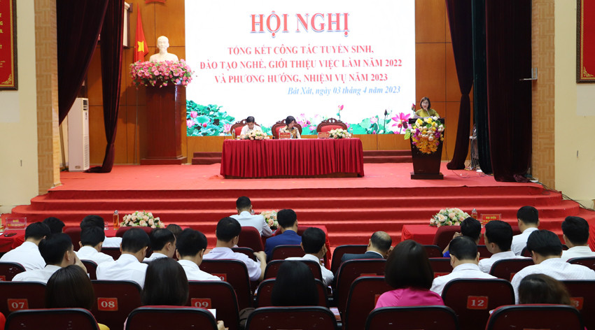 Quang cảnh hội nghị.