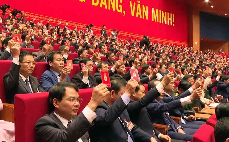 Đoàn đại biểu Đảng bộ tỉnh Lào Cai đự Đại hội lần thứ XIII của Đảng.