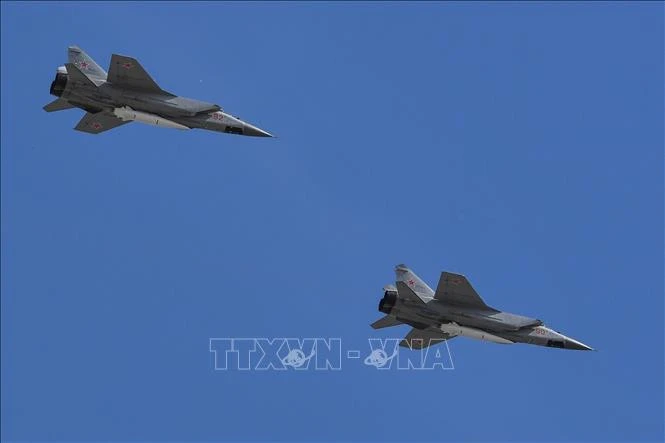 Nga phát triển vật liệu tàng hình có thể hấp thụ tới 95% sóng radar ảnh 1