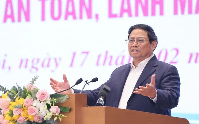 Doanh nghiệp bất động sản phải giải quyết các khó khăn do chính mình gây ra ảnh 1