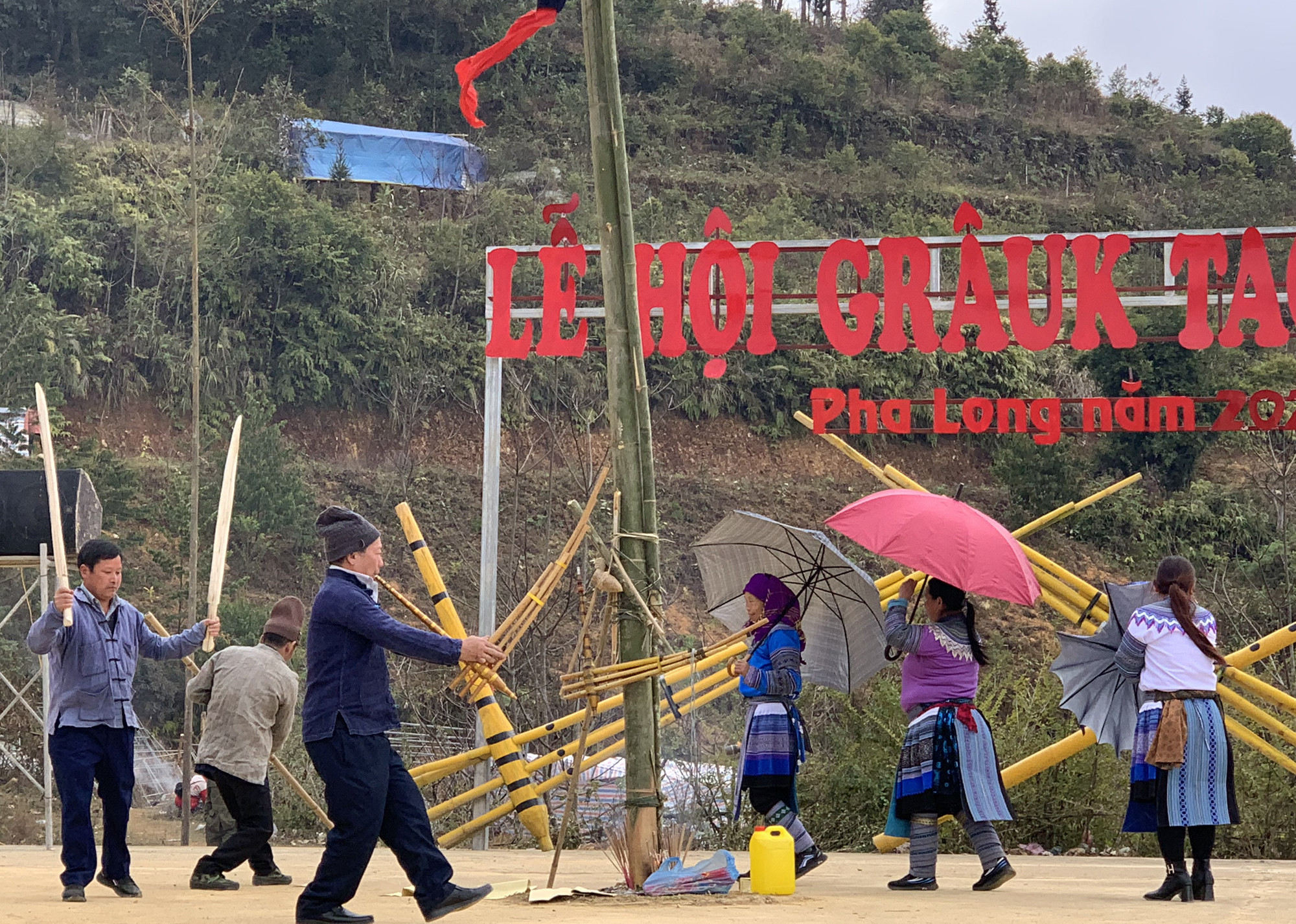 Pha Long mở hội xuân ảnh 3