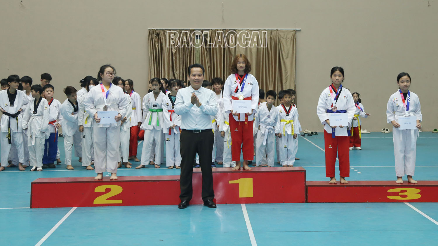 Bế mạc Giải Taekwondo các lứa tuổi trẻ tỉnh Lào Cai năm 2023 ảnh 9