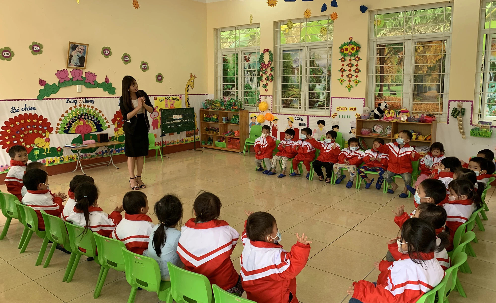 Lào Cai: Hỗ trợ học phí năm học 2022 - 2023 cho trẻ mầm non, học sinh phổ thông công lập, học viên giáo dục thường xuyên ảnh 1