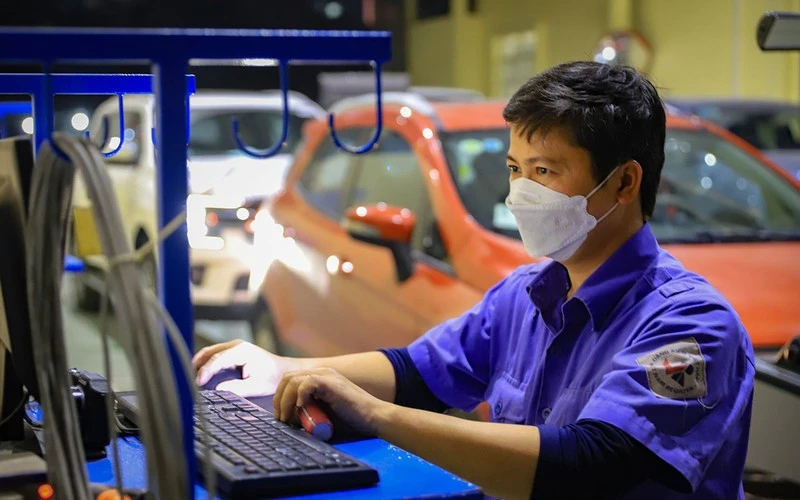 Cục Đăng kiểm Việt Nam phải sớm tháo gỡ tình trạng ùn tắc, không làm gián đoạn vận tải ảnh 1