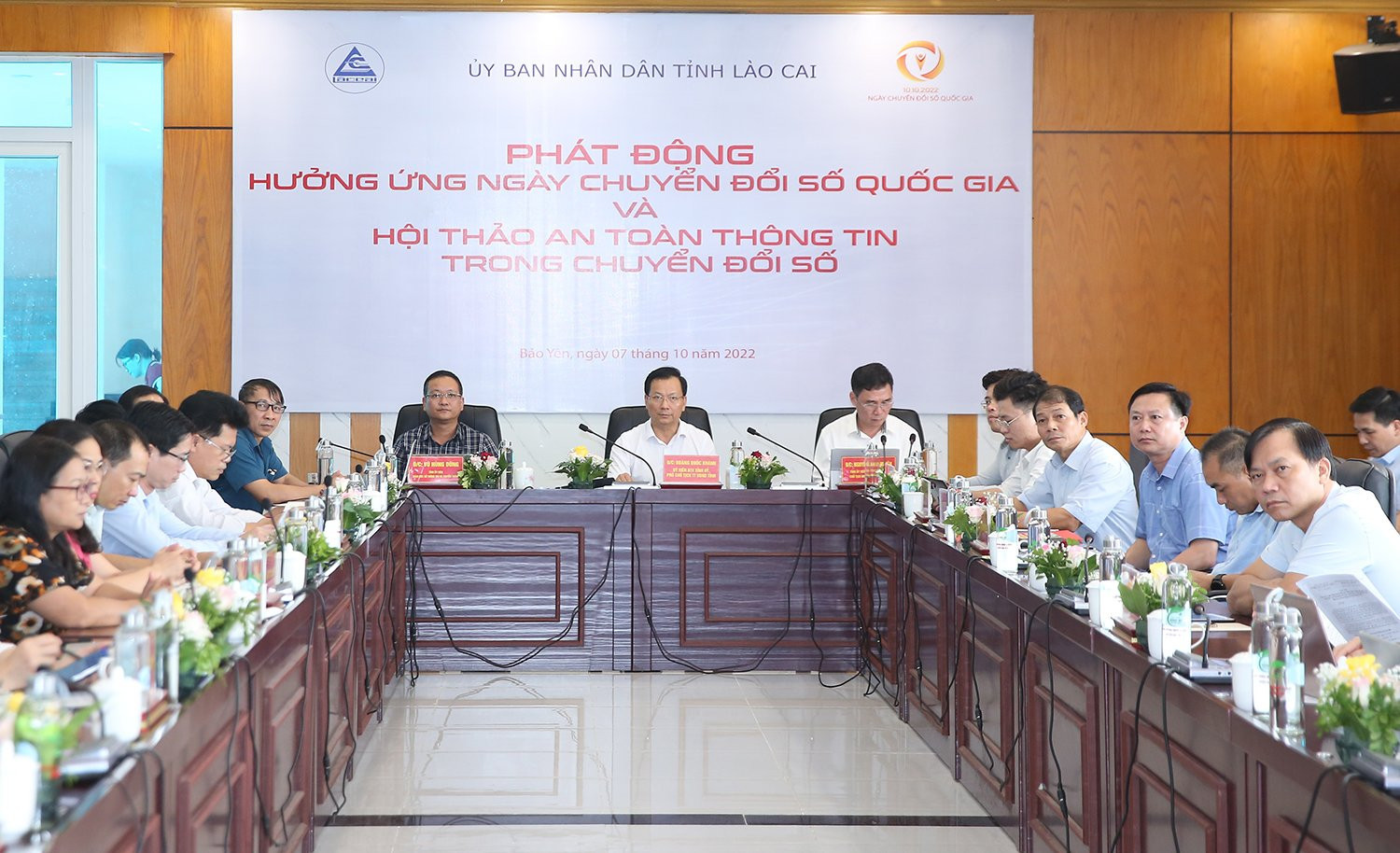 “Nền tảng - dữ liệu - kết nối” ảnh 3 “Nền tảng - dữ liệu - kết nối” ảnh 3