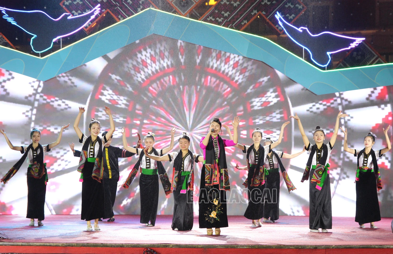 Khai mạc Lễ hội mùa Hè và khởi động chuỗi sự kiện chào mừng 120 năm du lịch Sa Pa ảnh 3