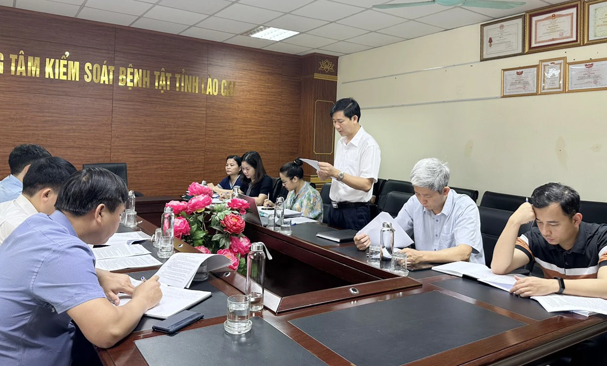 Quang cảnh buổi làm việc.