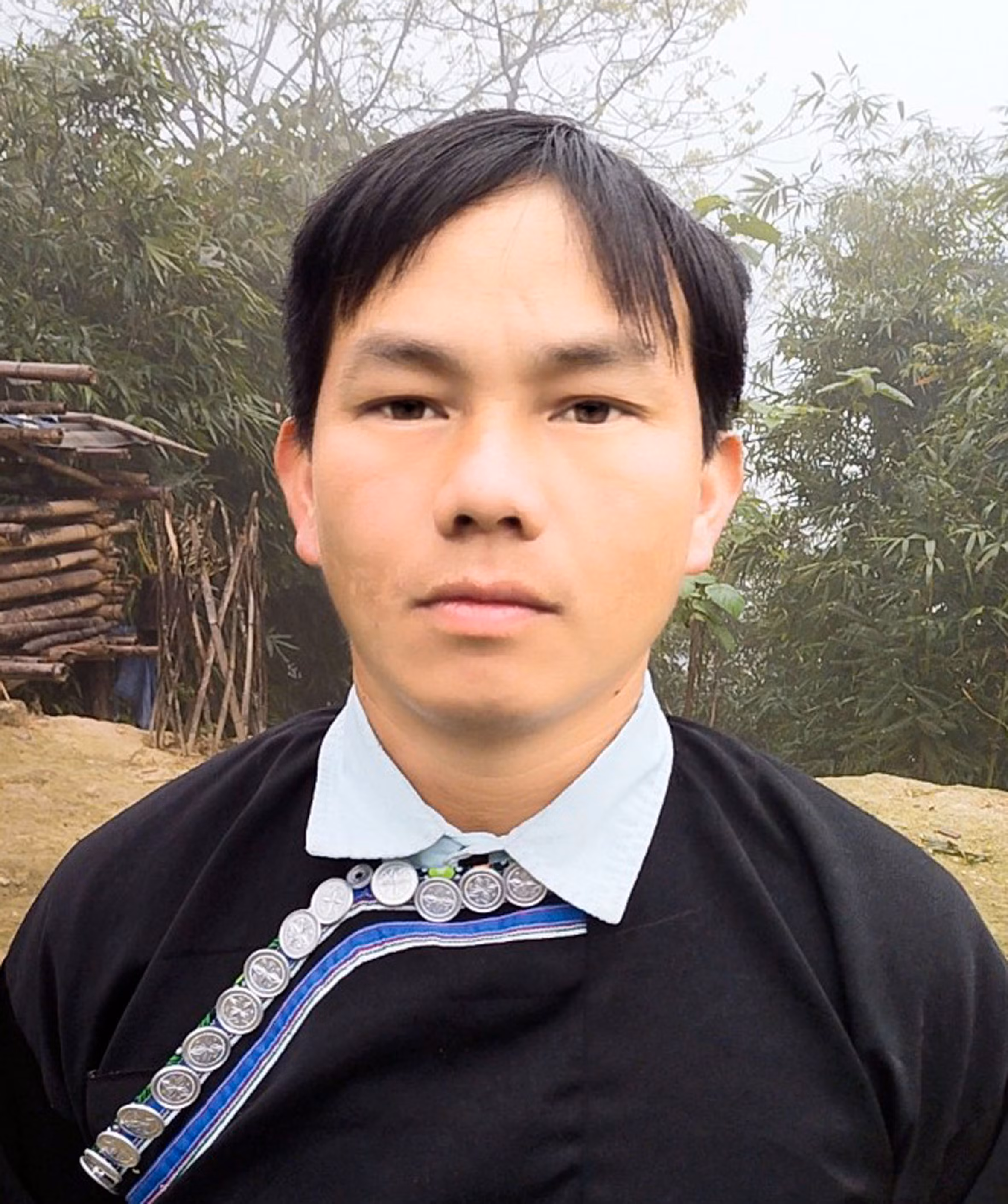 Đồng chí THÀO A SINH, đảng viên xã Trung Lèng Hồ (huyện Bát Xát).