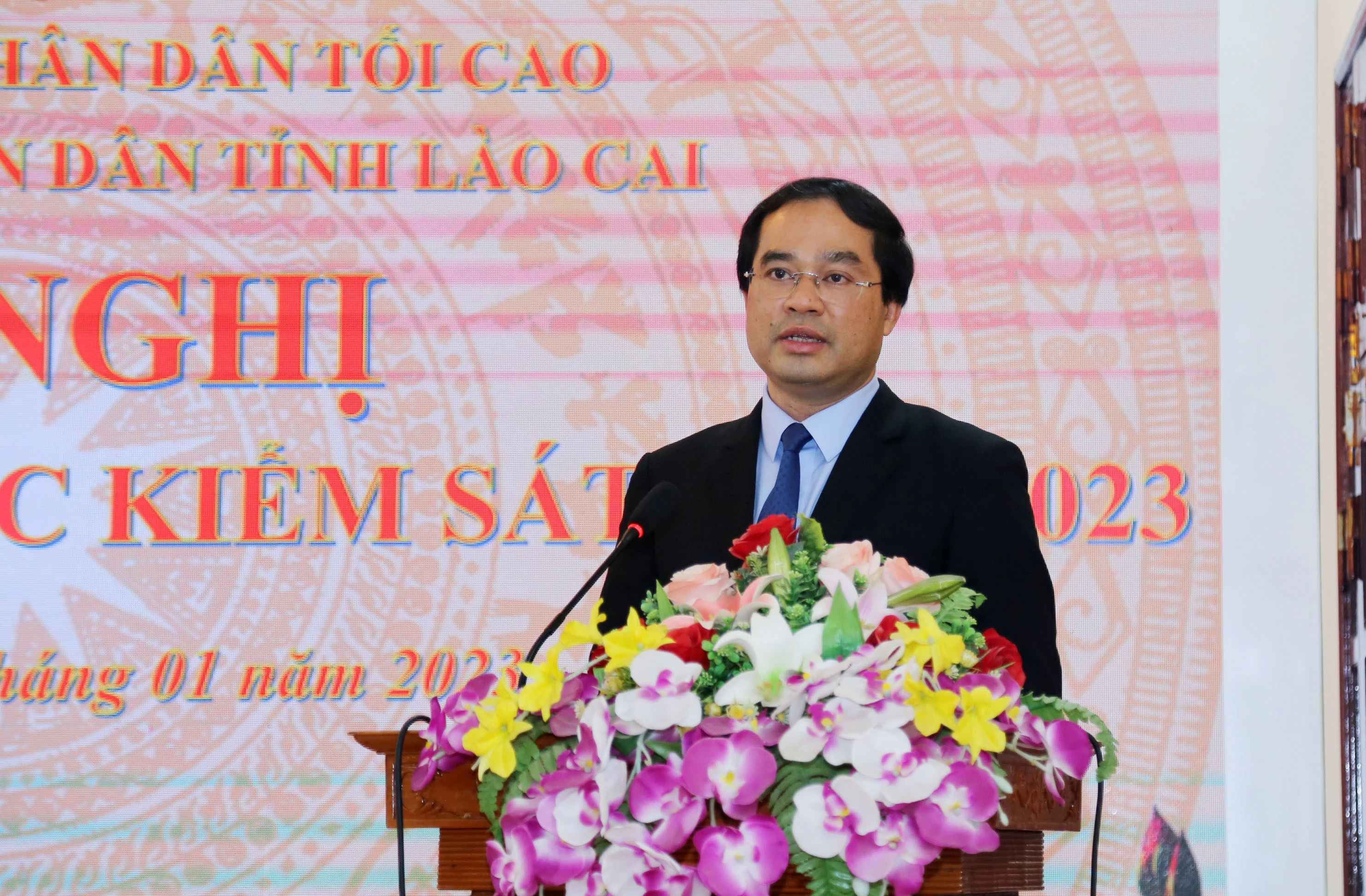 Chủ tịch UBND tỉnh Trịnh Xuân Trường phát biểu tại hội nghị.
