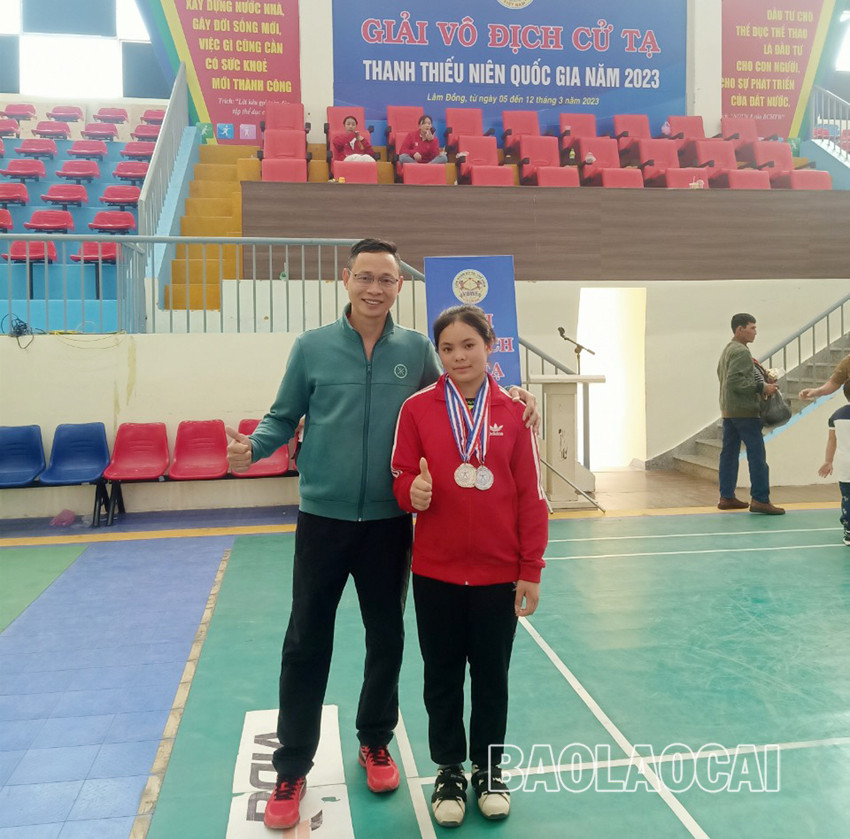 Lào Cai thắng lớn tại Giải Vô địch cử tạ thanh, thiếu niên quốc gia ảnh 3  Lào Cai thắng lớn tại Giải Vô địch cử tạ thanh, thiếu niên quốc gia ảnh 3
