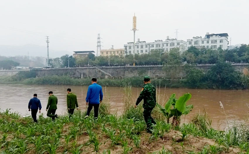 Đã tìm thấy thi thể 1 trong 2 nạn nhân bị mất tích tại Bát Xát ảnh 1