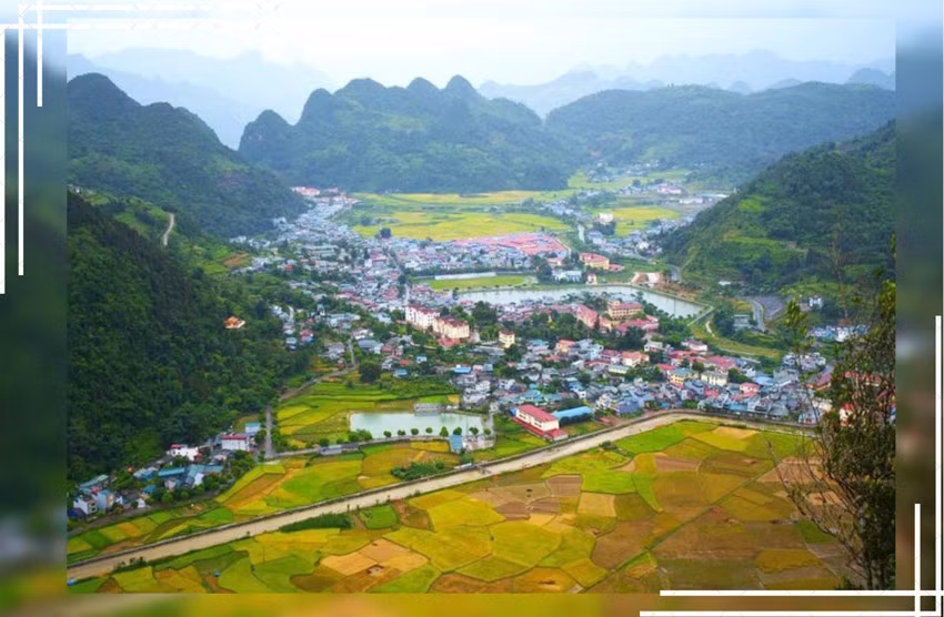 Cờ bay trên đỉnh Cô Tiên ảnh 6