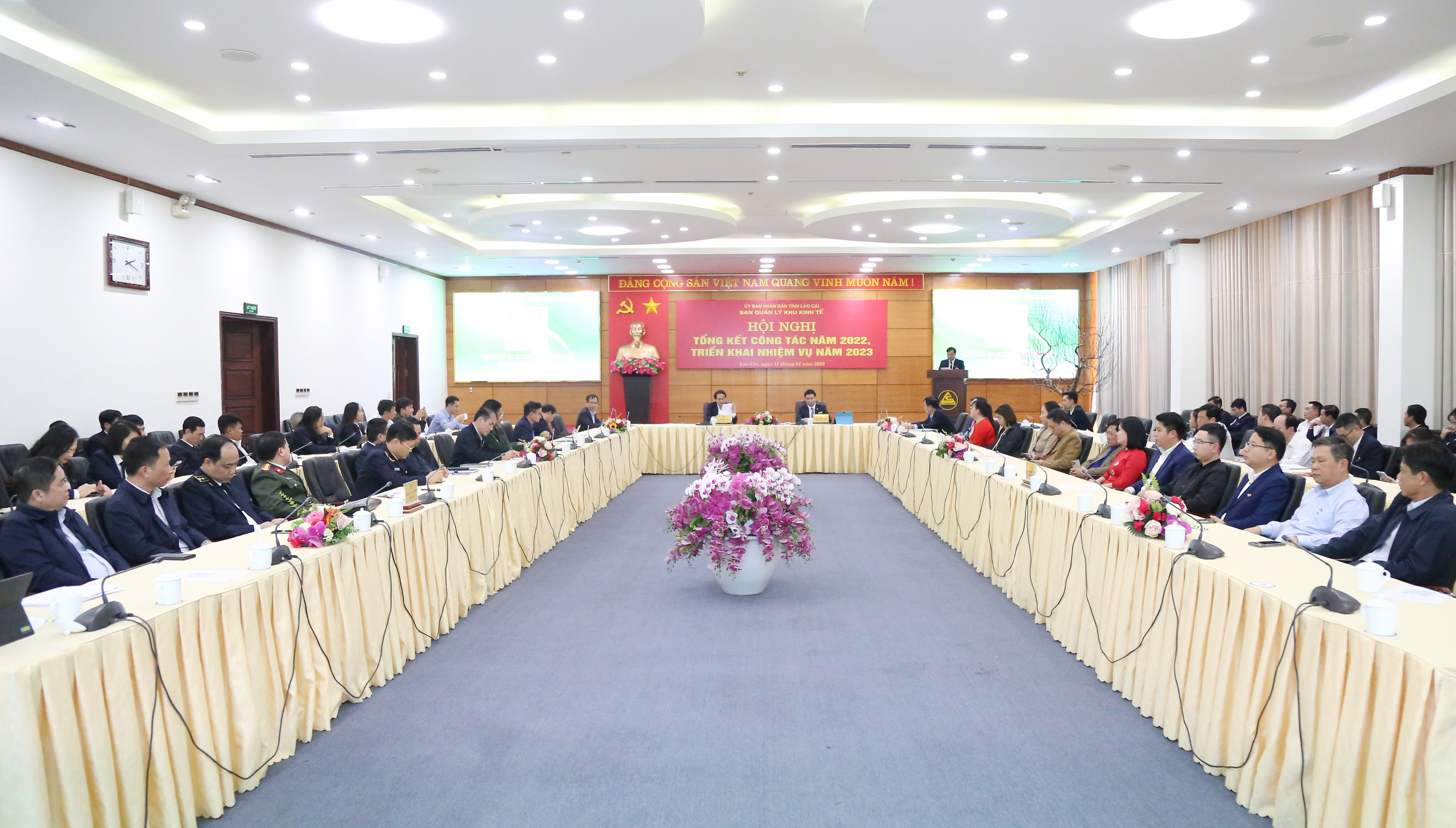 Quang cảnh hội nghị.